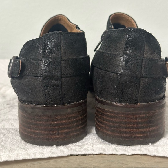 LUCKY BRAND | Women’s Black Gahiro Pointed Toe Studded Leather Bootie - Picture 6 of 8